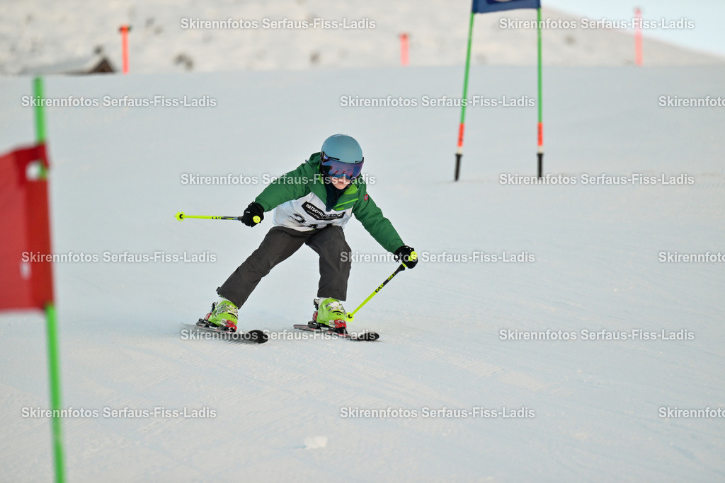 SRS_26.12.2025_0132 | SRS_26.12.2025_0132 - Realisiert mit Pictrs.com