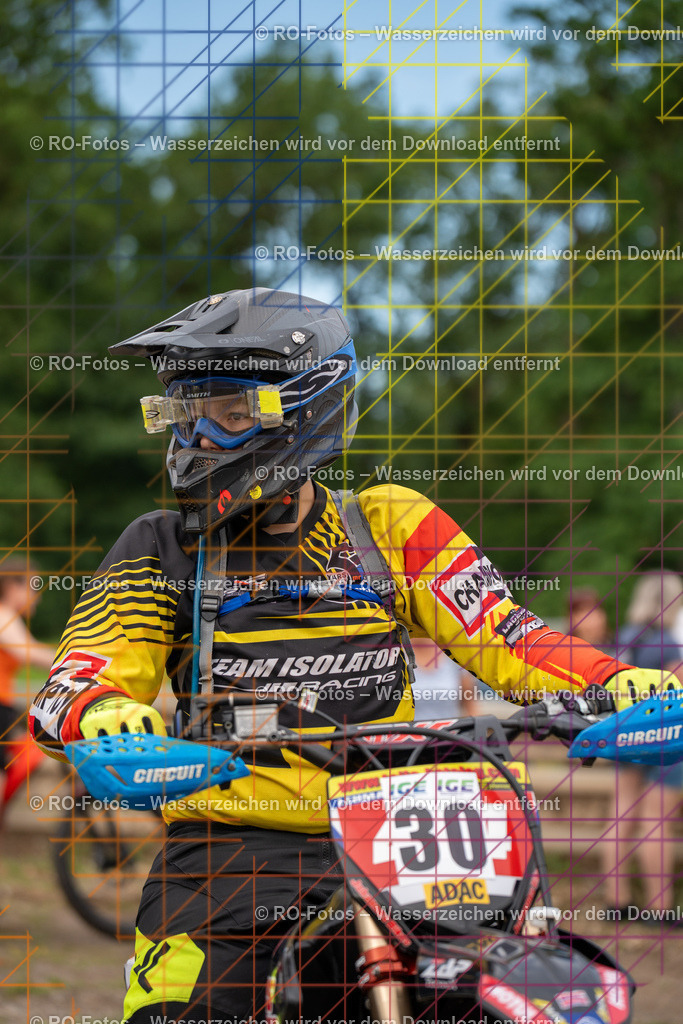 1 Lauf Schlüchtern IGE 2026-90 | Sportfotografie von RO-Fotos: Motorsport, Motocross, Enduro, Laufveranstaltungen und Triathlon. Professionelle Fotos von Sportlern und Events. - Realisiert mit Pictrs.com