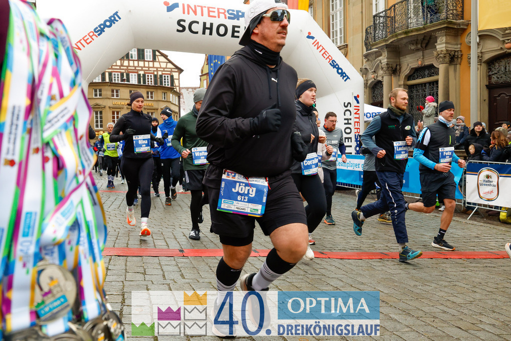 VR Bank Hauptlauf 10km | 40. Optima 3koenigslauf 2026 - Realisiert mit Pictrs.com