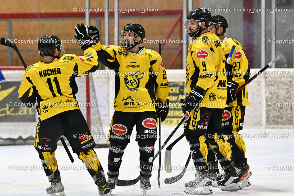 EC Spittal Hornets vs. ESC Steindorf 28.10.2023 | Jubel EC Spittal Hornets, #11 Kucher Florian, #24 Kucher Florian, #9 Essmann Kevin
