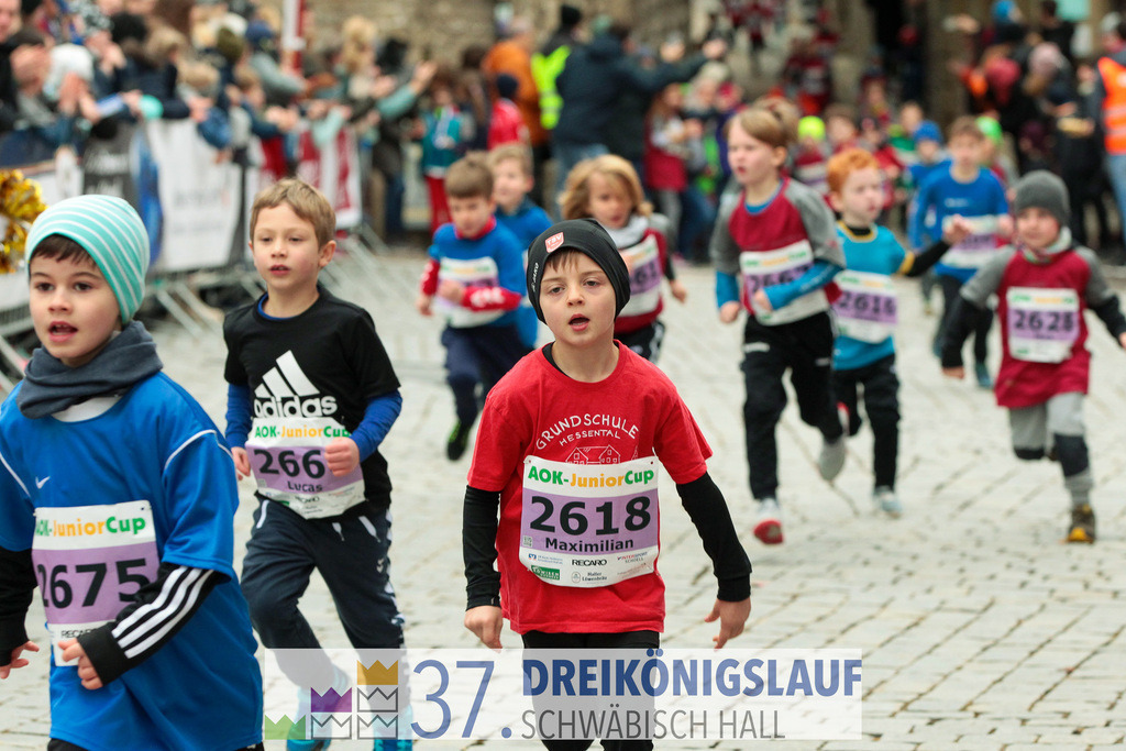 AOK JuniorCup 400m | 3Koenigslauf 2023 - Realisiert mit Pictrs.com