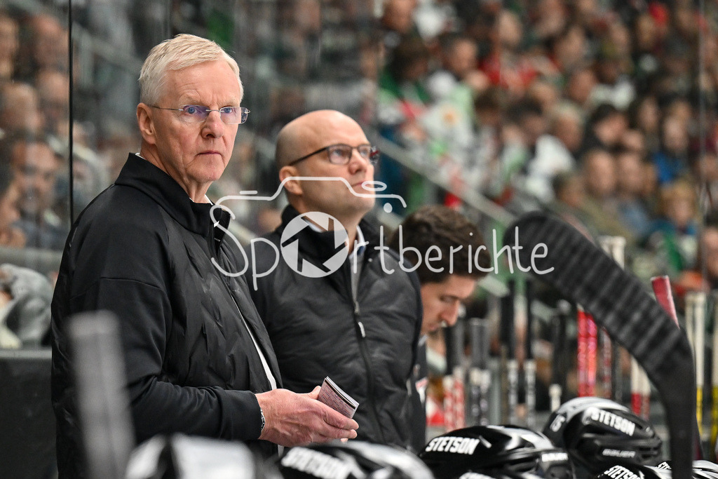 Augsburger Panther - Kölner Haie | im Bild Kari JALONEN Trainer Koelner Haie / Freisteller / Einzelfoto / DEL: Augsburger Panther - Kölner Haie, Curt Frenzel Stadion am 29.09.2024