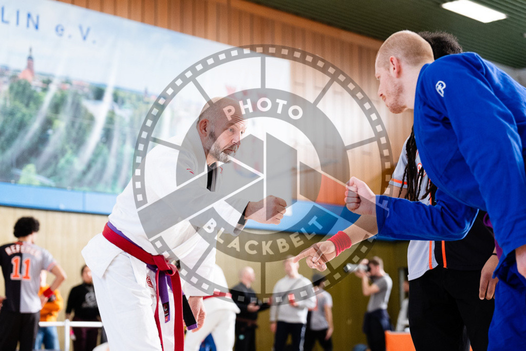 20251122PBB11906 | Athletes compete during the Grappling Industries Berlin Jiu-Jitsu and Grappling Championship, on November 22, 2025 in Berlin, Germany. © photoblackbelt