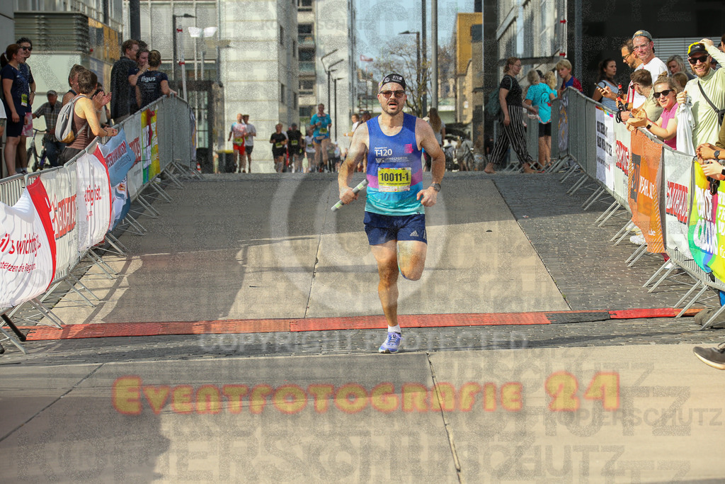 250920_1536_EX1_0173 | Sportfotografie im Rhein-Sieg Kreis, Köln, Bonn, NRW, Rheinland Pfalz, Hessen, etc. Unser Tätigkeitsfeld umfasst den Laufsport vom Volkslauf über den Marathon, Duathlon, Triathon bis zum Ultralauf wie Kölnpfad Ultra oder Schindertrail.