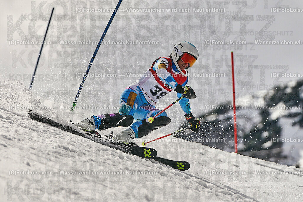 ALS1322_WCM-SL-II_Kat-C_Tumova Dagmar | (C)FotoLois.com, Alois Spandl, World Criterium Masters Ski Alpin 2023 Hochkar, Slalom, Kategorie C, Di 21. März 2023.