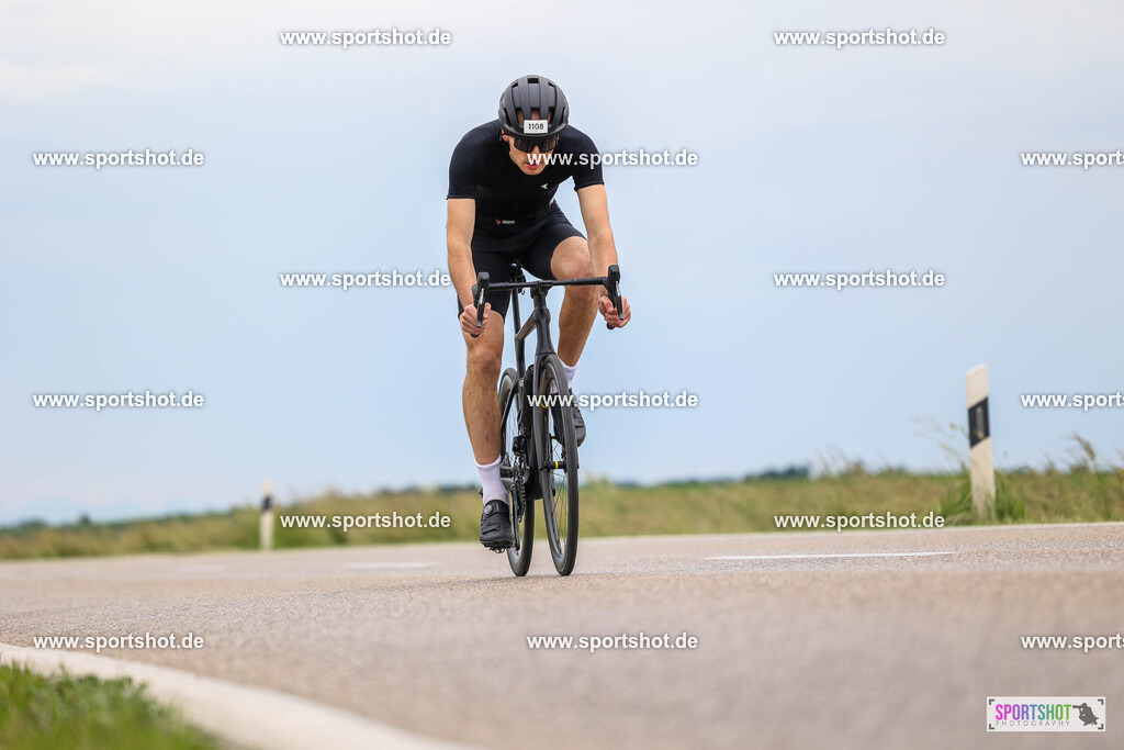 BR8A4005 | Stadttriathlon Erding 2025. #yourpictrs #sportshot_your_pictrs @Sportshotphotography #stadttriathlonerding Copyright: www.sportshot.de