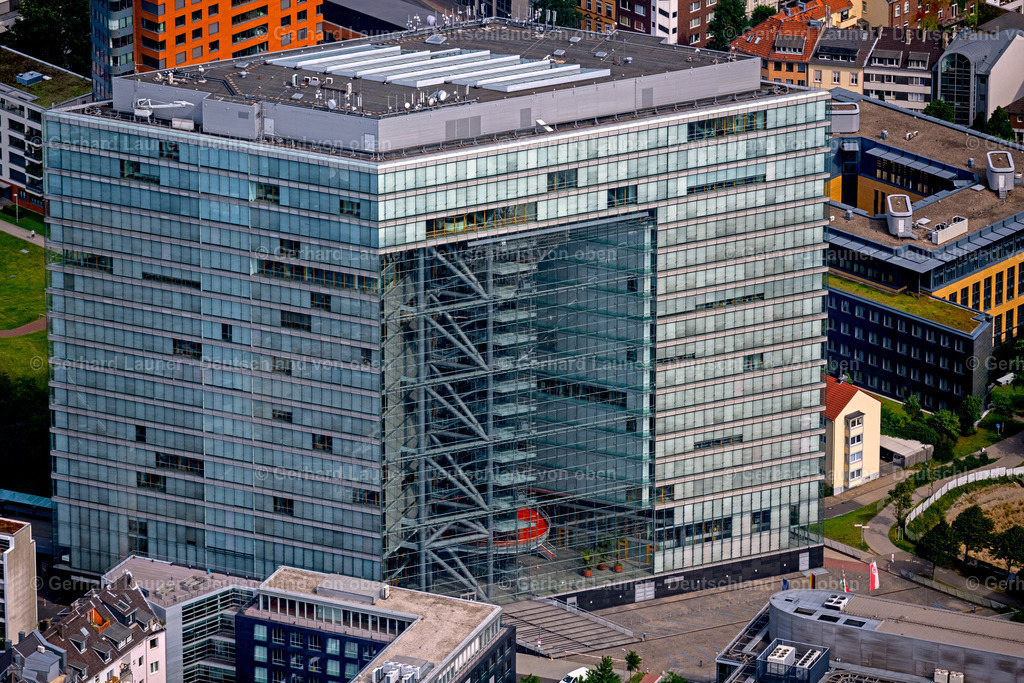 4049407 | Stadttor Düsseldorf