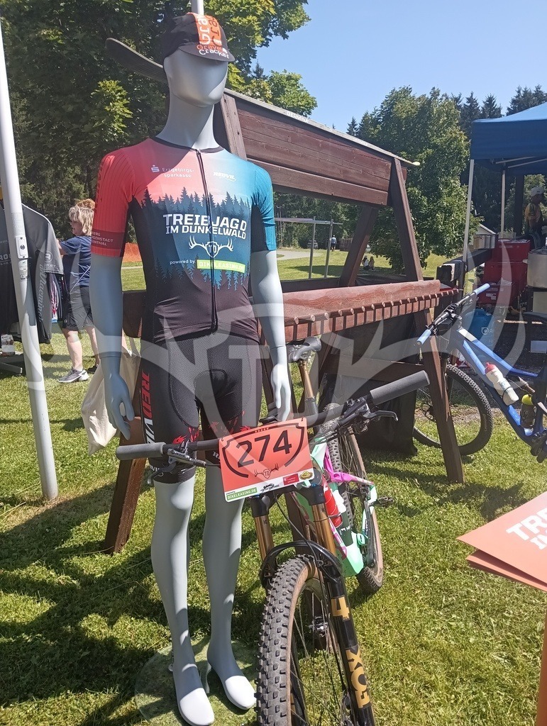 IMG_20260725_114219688 | Fotogalerie der Treibjagd im Dunkelwald - Dein MTB Etappenrennen im Erzgebirge - Realisiert mit Pictrs.com