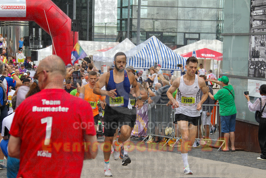 250920_1300_EV4_4973 | Sportfotografie im Rhein-Sieg Kreis, Köln, Bonn, NRW, Rheinland Pfalz, Hessen, etc. Unser Tätigkeitsfeld umfasst den Laufsport vom Volkslauf über den Marathon, Duathlon, Triathon bis zum Ultralauf wie Kölnpfad Ultra oder Schindertrail.