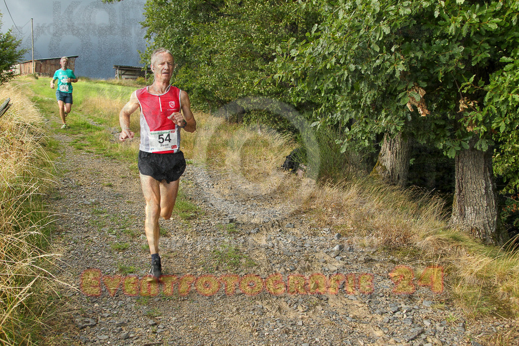 250801_1850_EV4_7593 | Sportfotografie im Rhein-Sieg Kreis, Köln, Bonn, NRW, Rheinland Pfalz, Hessen, etc. Unser Tätigkeitsfeld umfasst den Laufsport vom Volkslauf über den Marathon, Duathlon, Triathon bis zum Ultralauf wie Kölnpfad Ultra oder Schindertrail.