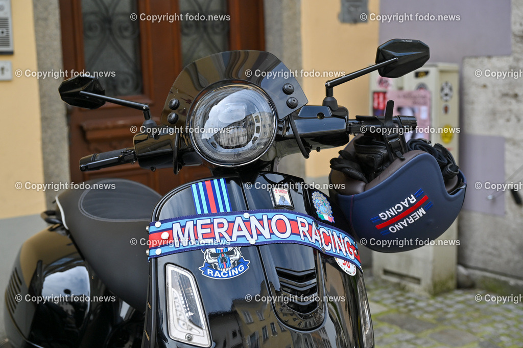 Vespatreffen Bar Balu_ Linz_ 20.05.2023-25 | 20.05.2023, Linz, AUT, Altstadt Linz, im Bild Vespatreffen Bar Balu


©Harald Dostal / fodo.news