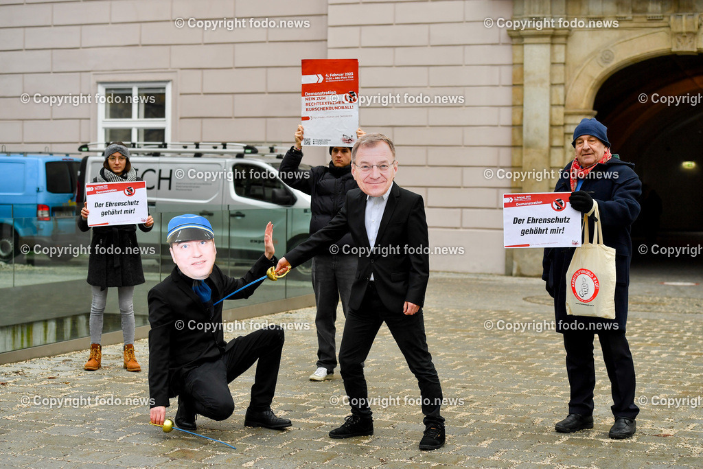 Medienkundgebung Linz gegen rechts_ gegen Burschenbundball_ 24.01.2023-6 | 24.01.2023, Linz, AUT, Medienkundgebung Linz gegen rechts, gegen Burschenbundball im Bild Kundgebungsteilnehmer
