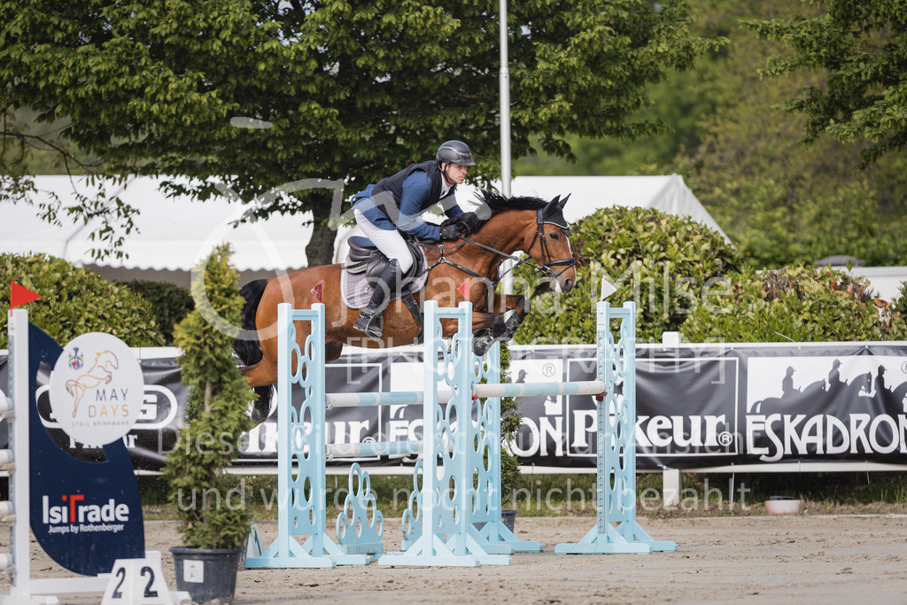 230521_MayDays_M__-Spr-836 | 3. Etappe der Waldbach Amateur Tour, M**-Springen mit steigenden Anforderungen, Herford-Laar, May Days, 21.05.2023