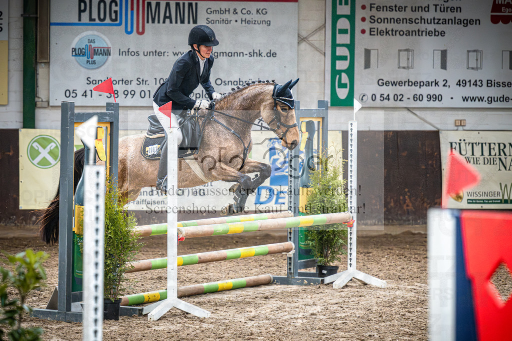 DOS_1294 | Entdecke hochwertige Reitturnierfotos von Foto Oger. Professionell, emotional und authentisch – jetzt Lieblingsmomente im Shop bestellen.Deutschlandweite Turnierfotografie. - Realisiert mit Pictrs.com
