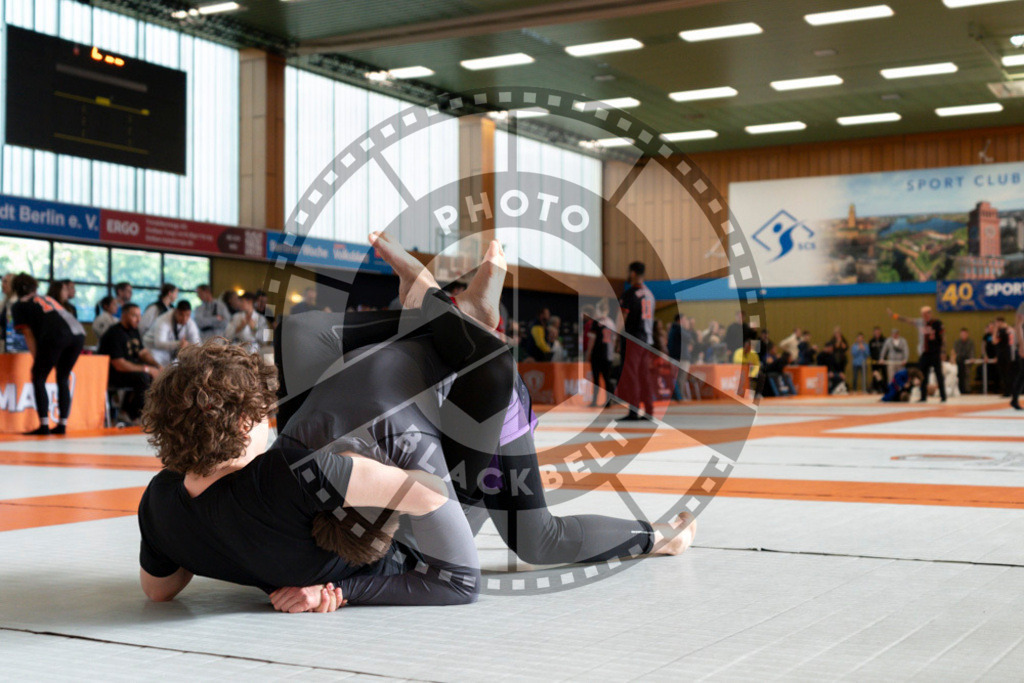 20240915PBB0183 | Athletes compete during the Grappling Industries’ grappling and Brazilian jiu-jitsu competition in Berlin, on September 15, 2024.