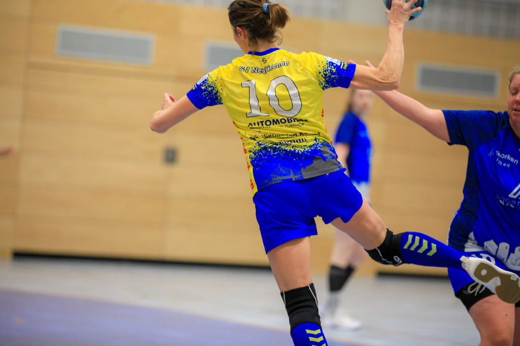 TvBorkenIII_SVN_161125_081 | Bildergalerie von Sport-Ereignissen aber auch von weiteren spannenden Dingen - nicht nur vom Niederrhein. In Anlehnung an den bekannten Spruch von Hanns Dieter Hüsch heißt das Motto: "Niederrhein ist überall".  - Realisiert mit Pictrs.com