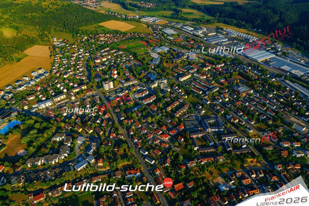 Das Luftbild der Stadt Kronach wurde 2018 vom Flugzeug heraus erstellt (keine Drohne) Aufnahmehöhe ca.400 Meter- hohe Auflösung für beste Druck-Qualität