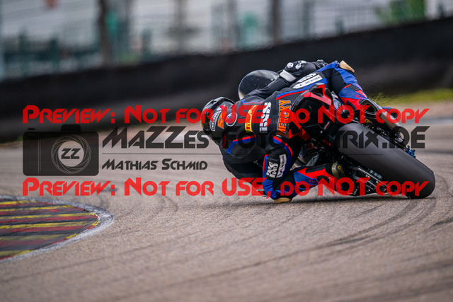 MaZZes_FotoMatrix_240503_6007705_9451 | SBK
