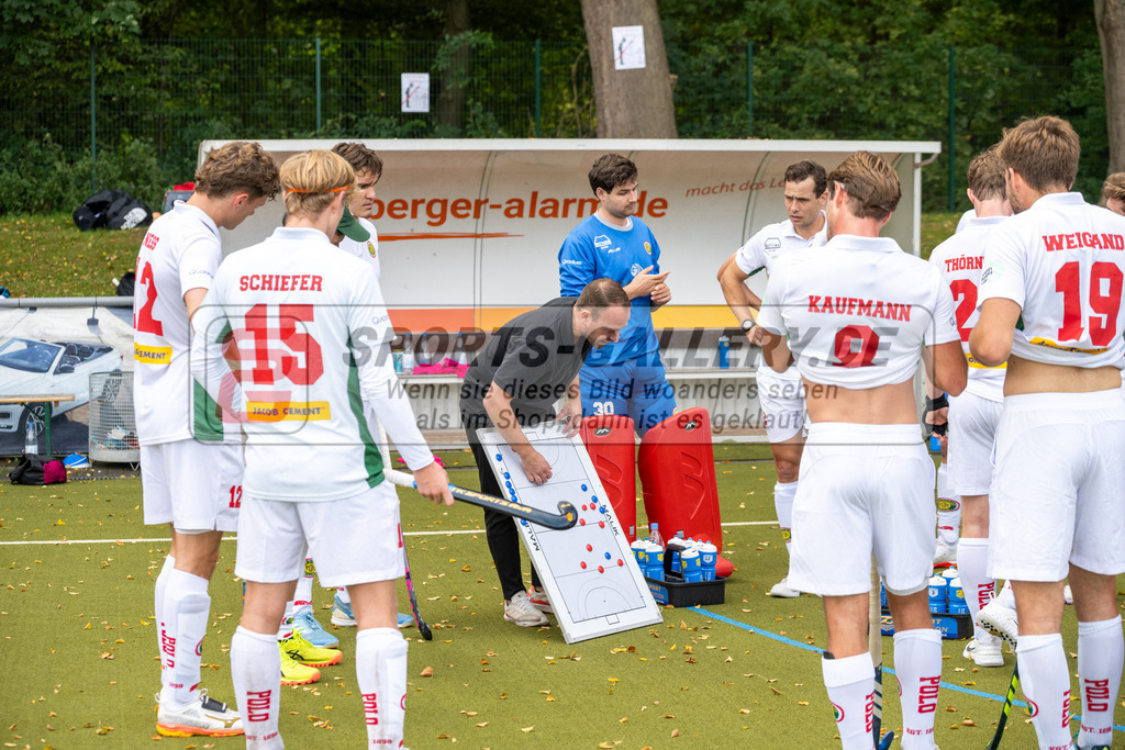 SFE_20250928_0073 | Hockey,Sport,Fieldhockey,1.Bundesliga,2.Bundesliga,Sportfotografie,Shop,Sportphotography,Feldhockey,Hockeyliga