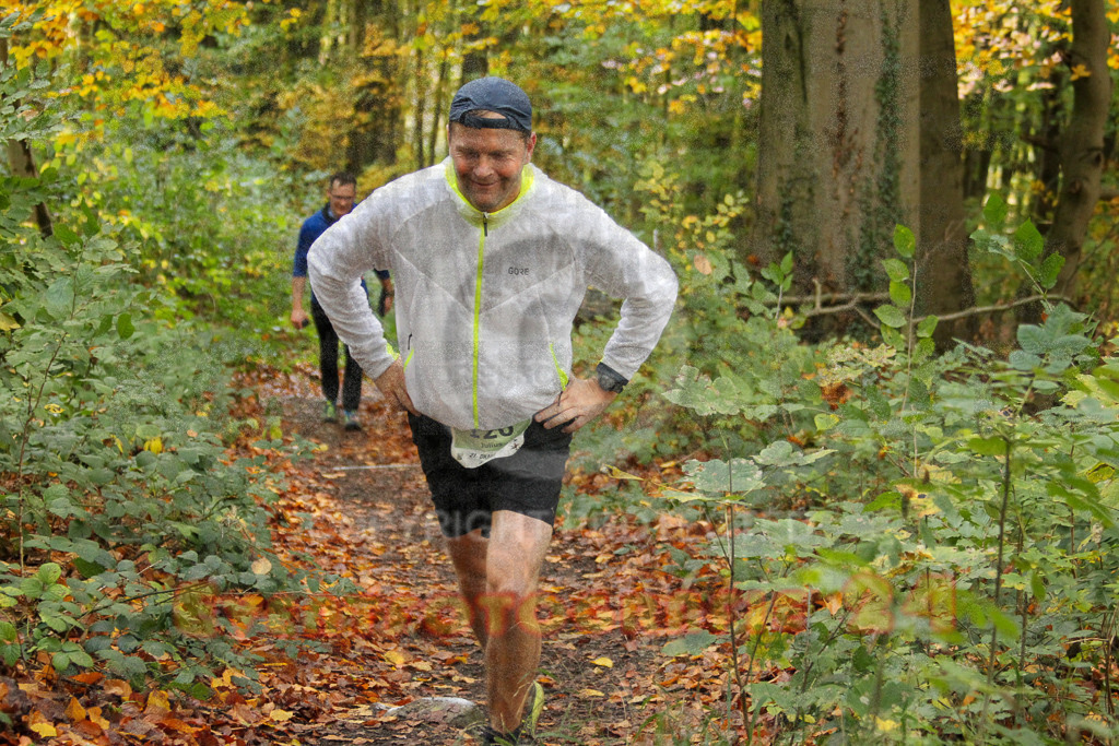 251026_1251_EV4_5940 | Sportfotografie im Rhein-Sieg Kreis, Köln, Bonn, NRW, Rheinland Pfalz, Hessen, etc. Unser Tätigkeitsfeld umfasst den Laufsport vom Volkslauf über den Marathon, Duathlon, Triathon bis zum Ultralauf wie Kölnpfad Ultra oder Schindertrail.