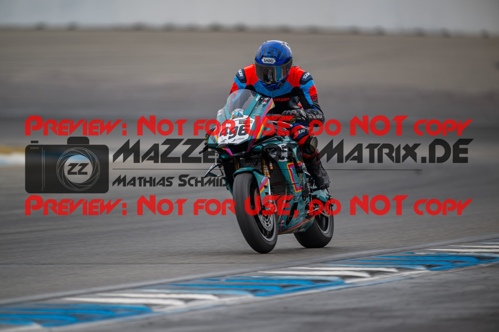 MaZZes-Fotomatrix-20260809-577456 | R1