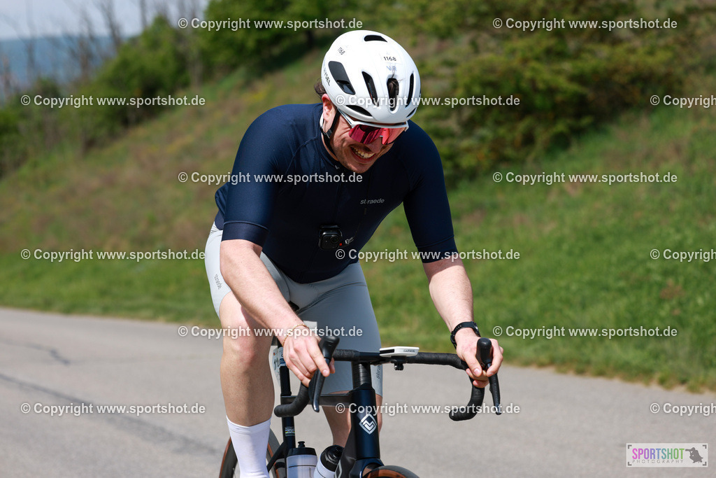 655_AR6_9911 | Neusiedlersee Radmarathon 2026@sportshot_your_pictrs #yourpictures#roadtowm2029 #nrm #neusiedlerseeradmarathon #neusiedlersee #neusiedlerseetourismus #burgenland #mörbisch #nrm26 #burgenlandtourismus #voglundco #poweredbyburgenlandtourismus #radsport #rad #marathon #ucigranfondo #visitburgenland #ucigranfondoworldseries
