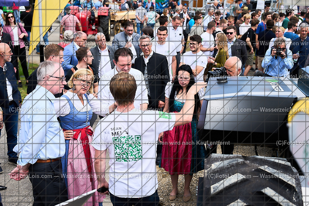 ALP9314_MESSE_LAND-FORST-JAGD_Robotic Framing | (C)FotoLois.com, Alois Spandl, WIESELBURGER MESSE LAND-FORST-JAGD, Eröffnung mit Messerundgang mit BM Norbert Totschnig, LH Johanna Mickl-Leitner, LH-Stv. Stephan Pernkopf, LLK Johannes Schmuckenschlager, GF Marion Heim, Hannes Heindl, Bgm. Josef Leitner, Bgm. Franz Rafetseder, ..., Do 6. Juni 2024.