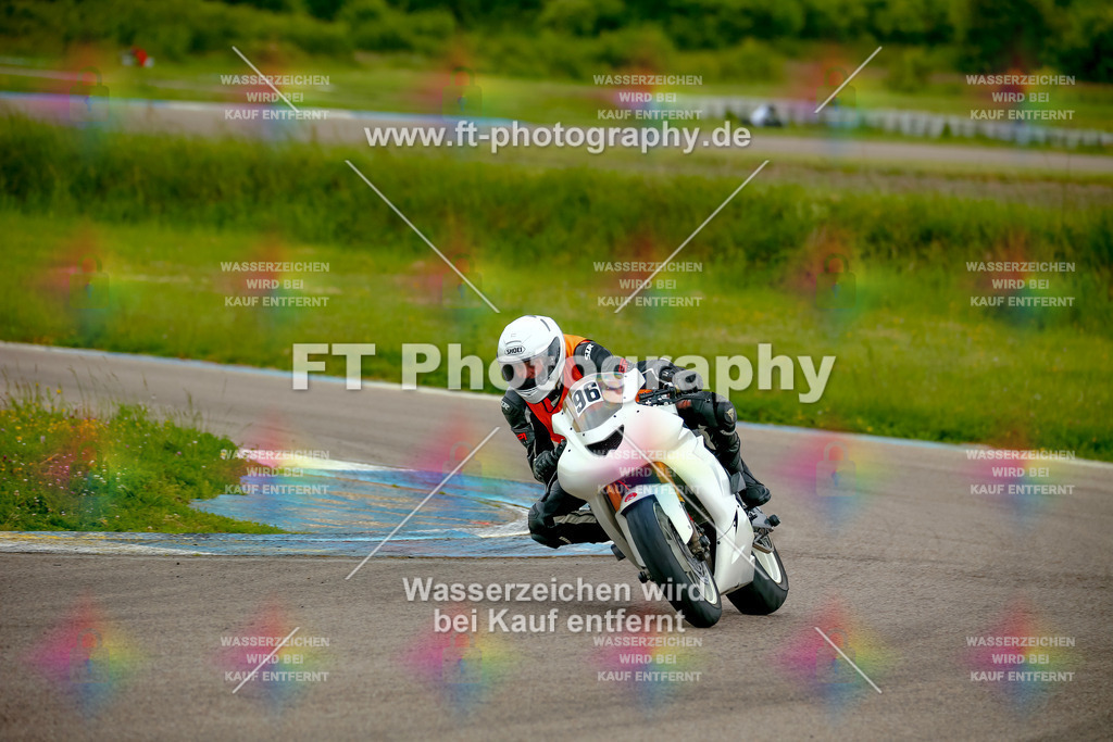 _MOT2281 | Hier findet Ihr Bilder von Touristenfahrten auf der Nürburgring Nordschleife oder von anderen Veranstaltungen die ich besucht habe. Viel Spass beim Durch Schauen 