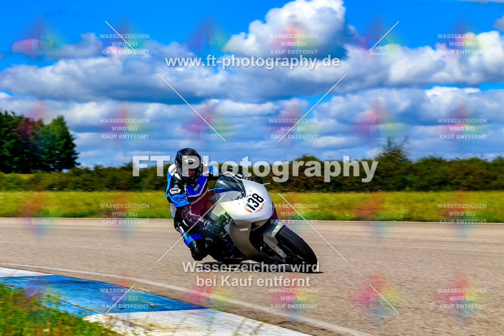 _OUR6538 | Hier findet Ihr Bilder von Touristenfahrten auf der Nürburgring Nordschleife oder von anderen Veranstaltungen die ich besucht habe. Viel Spass beim Durch Schauen 