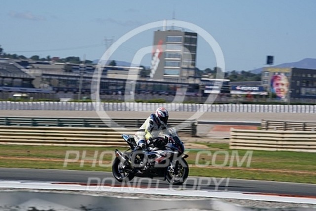 2023_04_05_PBK_31840 | Sportfotografie; SlowMotion; Video; Rennstrecke; Hafeneger; Speer; Racing; RSE; BMW; CBO; Trackday; Motorsportarena; Hockenheimring; Brno; Most; Barcelona; Valencia