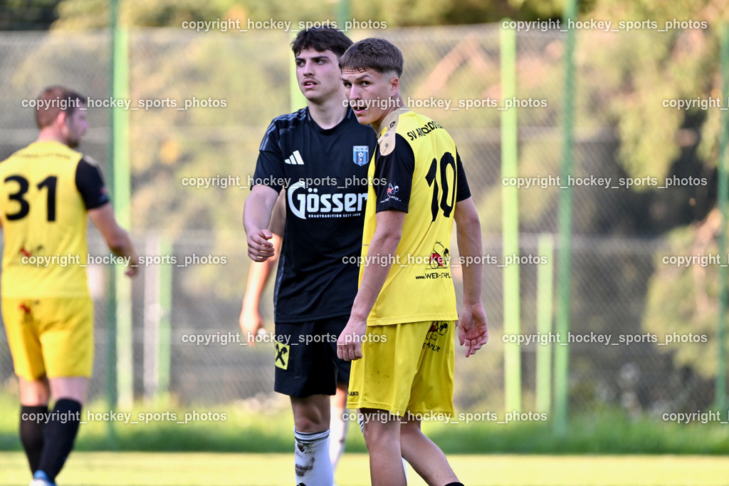 SV Arnoldstein vs. URC Thal Assling | #75 Domenico Calcagnile Thal Assling, #10 Ben Georg Kreuzer SV Arnoldstein, SV Arnoldstein vs. URC Thal Assling, SV Arnoldstein vs. URC Thal Assling am 09.08.2025 in Arnoldstein (Waldparkstadion Arnoldstein), Austria, (Photo by Bernd Stefan)