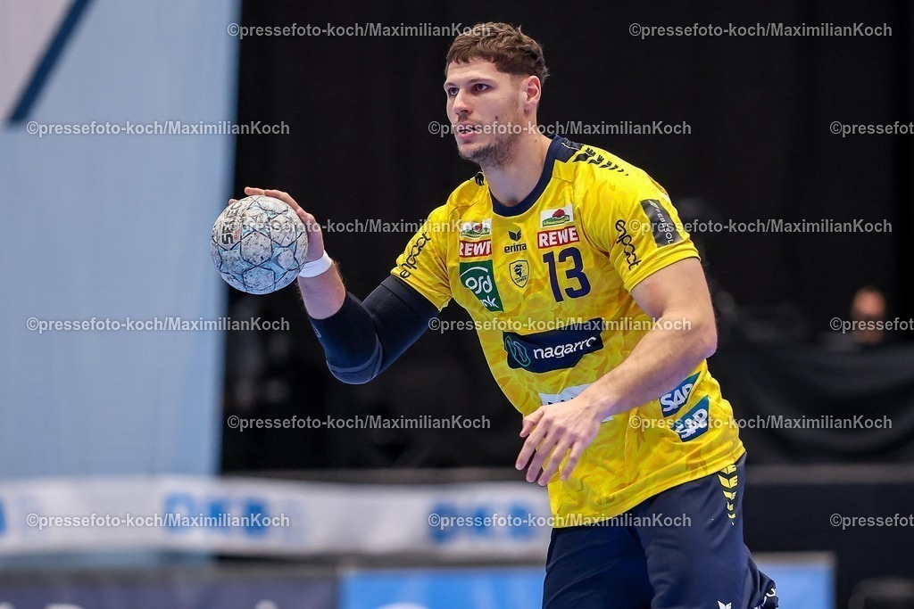 BHC16112501069 | 16.11.2025, Handball, HBL, Bergischer HC - Rhein-Neckar Löwen, Mitsubishi Electric HALLE Düsseldorf: Sebastian Heymann (Rhein-Neckar Löwen #13) 