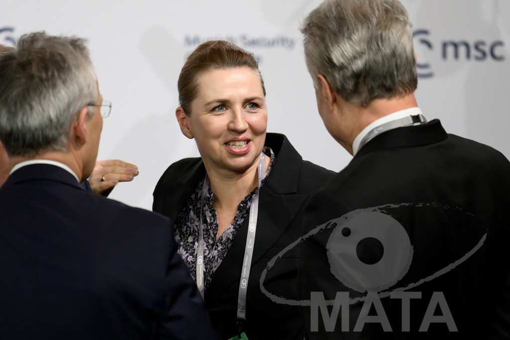 _DWA4252 | MATA IndoCon - Realisiert mit Pictrs.com