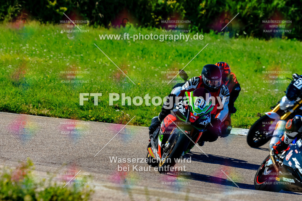 060-2295 | Hier findet Ihr Bilder von Touristenfahrten auf der Nürburgring Nordschleife oder von anderen Veranstaltungen die ich besucht habe. Viel Spass beim Durch Schauen 