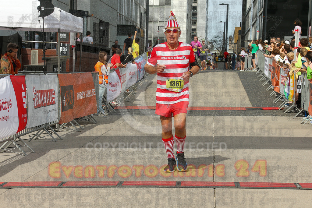 250920_1329_EX1_4983 | Sportfotografie im Rhein-Sieg Kreis, Köln, Bonn, NRW, Rheinland Pfalz, Hessen, etc. Unser Tätigkeitsfeld umfasst den Laufsport vom Volkslauf über den Marathon, Duathlon, Triathon bis zum Ultralauf wie Kölnpfad Ultra oder Schindertrail.