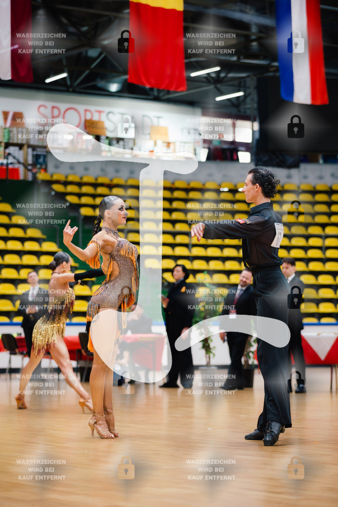 Hessen Tanzt WDSF International Open Latin 13th (67) Roman Stradetskiy _ Kateryna Vakarchuk (Ukraine)-2025-05-18-4411 | Webshop for digital downloads and prints of dance sport, event & show photographer Julian Link - Realisiert mit Pictrs.com