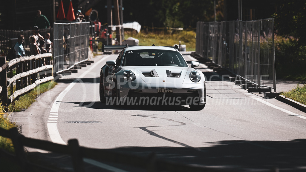 19. Arosa ClassicCar 2023 - 2. September 2023 | 19. Arosa ClassicCar 2023
Arosa, Schweiz
Renntaxi
@arosaclassiccar, @arosa.official, #arosaclassiccar, #arosa, #76curves, #classiccar
Bild: Sportfotografie Markus Aeschimann | www.markus-aeschimann.ch - Realisiert mit Pictrs.com