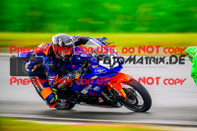 MaZZes_FotoMatrix_240727_6007705_9760 | SSP300