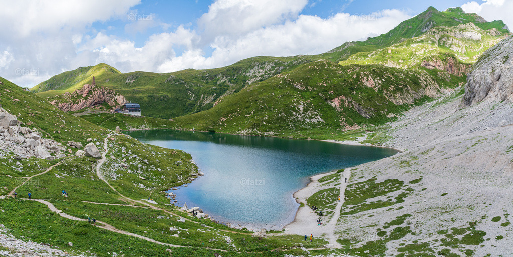 Wolayer See Bikrtour Aug21_20210818-019-Panorama-k | Fatzi Bilder-Archiv! 
Die Bilder sind für private Nutzung lizenzfrei. Die kommerzielle Nutzung ist möglich und erwünscht, jedoch bitte ich um vorherige Kontaktaufnahme per E-Mail (info@fatzi.at) oder unter +43 650 7828269 - Realisiert mit Pictrs.com