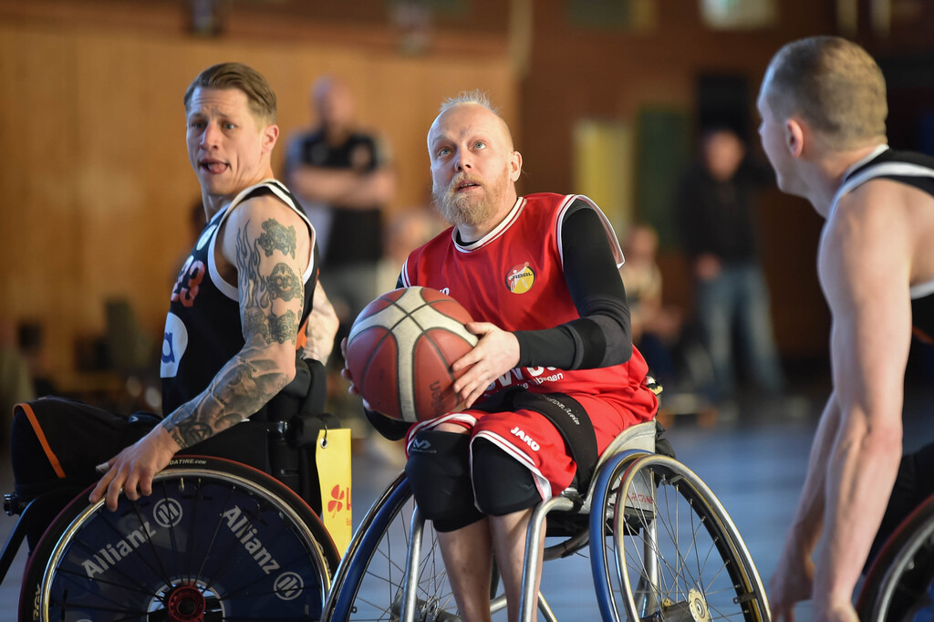 2025-02-01-0030 | Ralph Kunze - Realisiert mit Pictrs.com