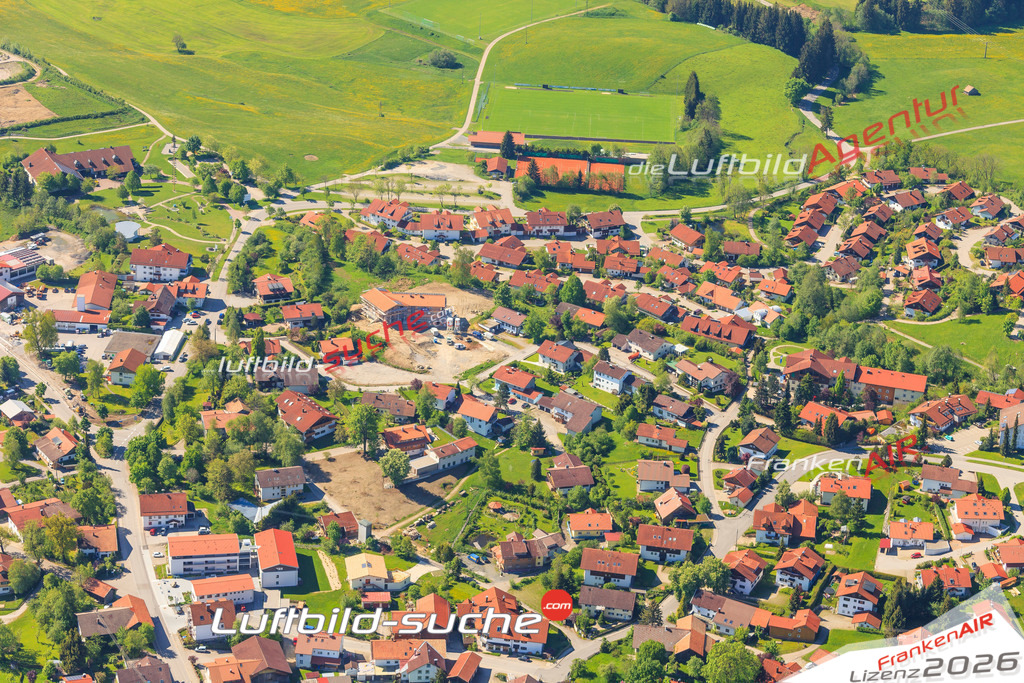 Luftbild von Kressen Oy-mittelberg - Luftaufnahme wurde 2015 von https://frankenair.de mittels Flugzeug (keine Drohne) erstellt - die Geschenkidee