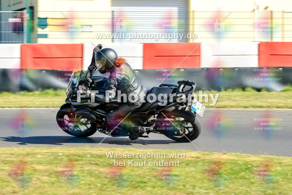 _OTO1577 | Hier findet Ihr Bilder von Touristenfahrten auf der Nürburgring Nordschleife oder von anderen Veranstaltungen die ich besucht habe. Viel Spass beim Durch Schauen 