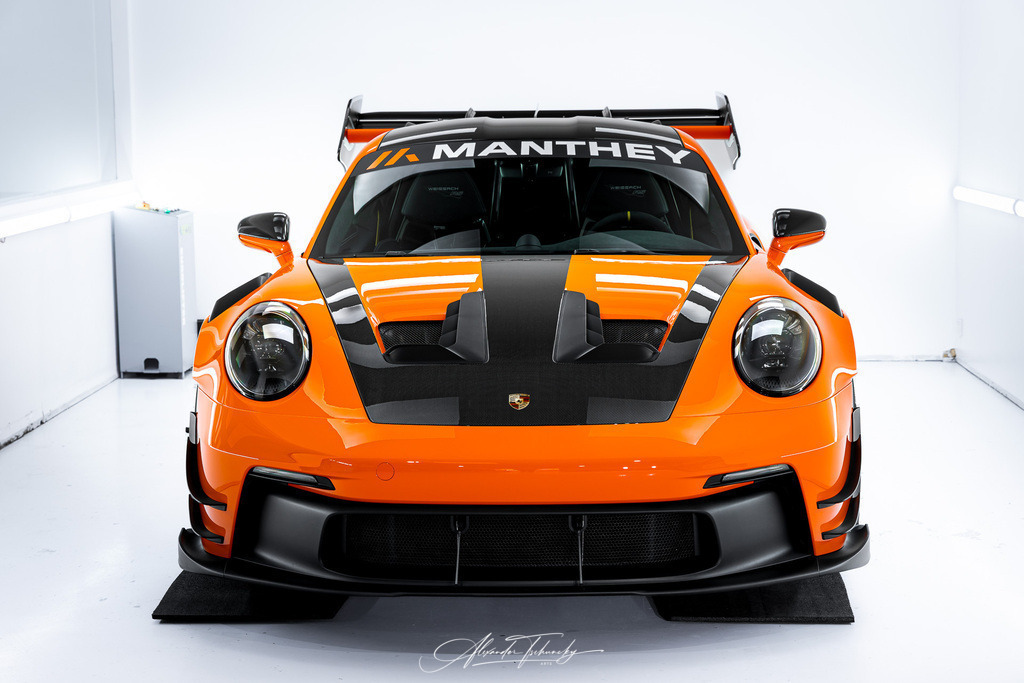 911 GT3 RS Manthey | Entdecken Sie die faszinierende Welt von Alexander Tschuncky Arts: Kreative Fotografie, atemberaubende Automobilkunst und hochwertiger Bilderdruck. Lassen Sie sich inspirieren! - Realisiert mit Pictrs.com