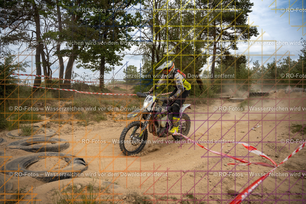 Niederwürzbach 5 Lauf-415 | Sportfotografie von RO-Fotos: Motorsport, Motocross, Enduro, Laufveranstaltungen und Triathlon. Professionelle Fotos von Sportlern und Events. - Realisiert mit Pictrs.com