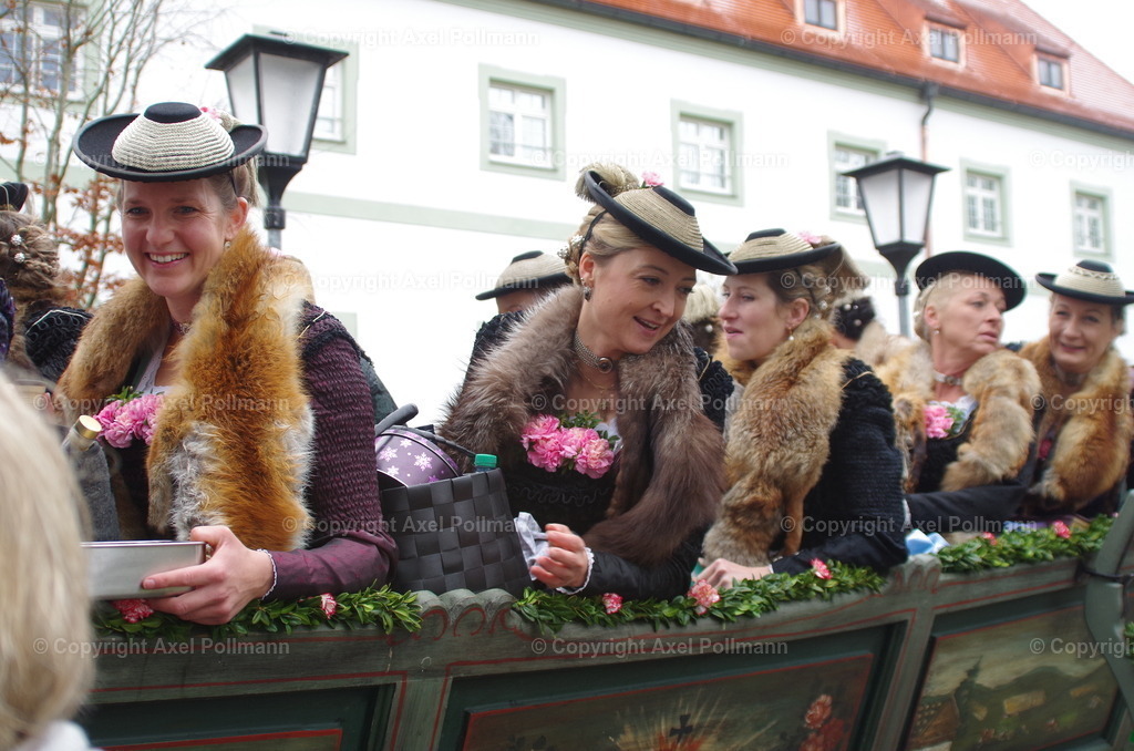 IMGP9661 | fotografiert von Axel PollmannLeonhardi Wallfahrt Benediktbeuern und Murnau, Fronleichnam, Fasching, Landschaft im Loisachtal und Benediktbeuern  - Realisiert mit Pictrs.com