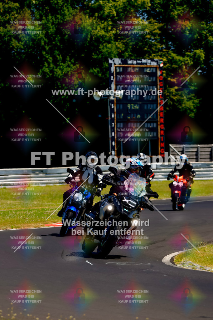 _MOT9266 | Hier findet Ihr Bilder von Touristenfahrten auf der Nürburgring Nordschleife oder von anderen Veranstaltungen die ich besucht habe. Viel Spass beim Durch Schauen 