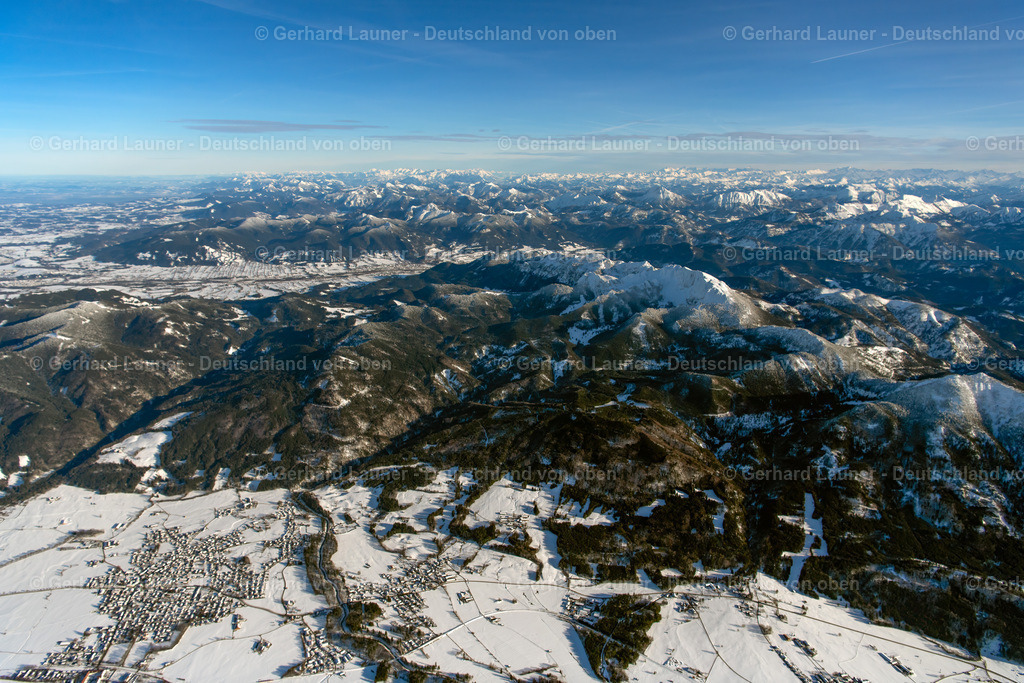 3900331 | Blick über die Alpen von Benediktbeuren Richtung Osten