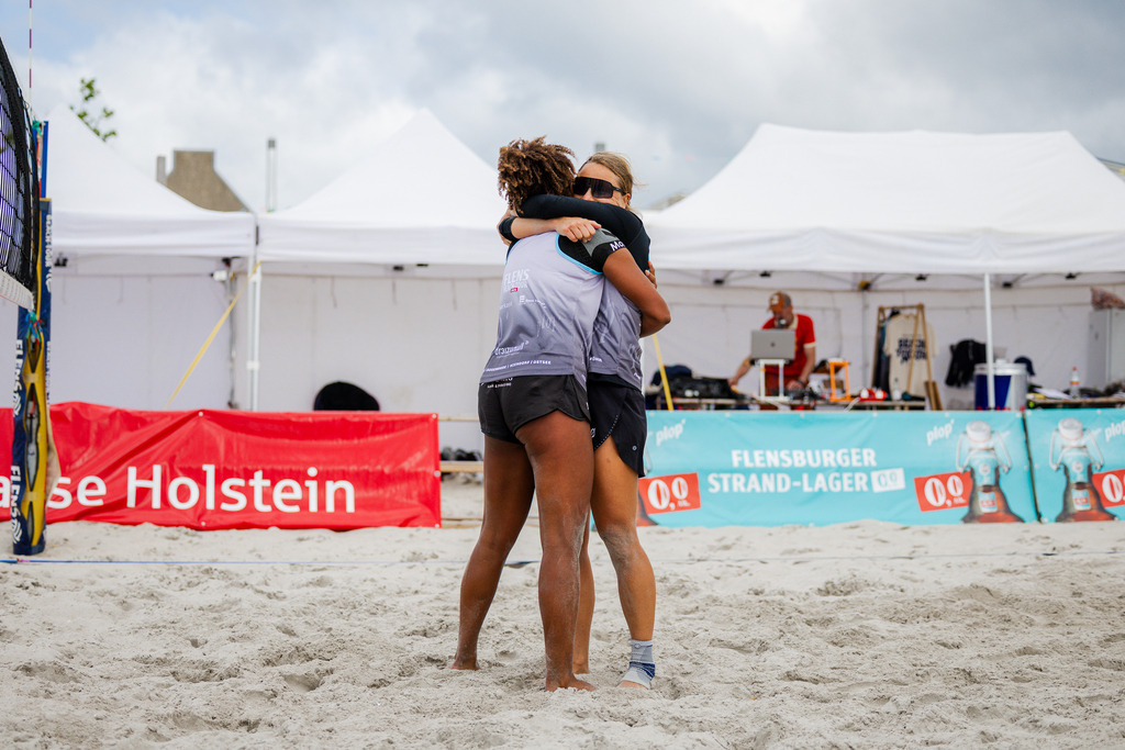 Beachvolleyball I Saison 2026 I FLENS Beach-Tour I 6. Turnier I Ostseebad Großenbrode | Jasper Lorenz Fotografie - Realisiert mit Pictrs.com