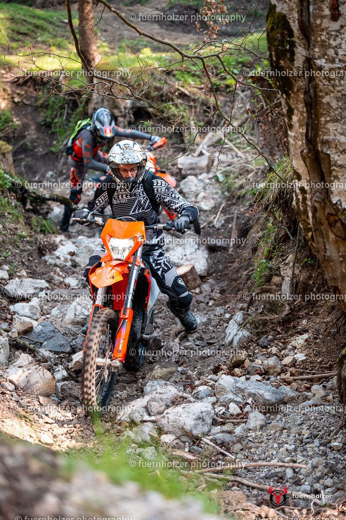 fuernholzer_250501-C2-88 | Fotografische Impressionen von der Red Stag Enduro Extreme by fuernholzer-photography.com. Endurosport in Österreich fotografisch festgehalten von fuernholzer. Auftragsfotografie für Private, Gewerbefotos und Industriefotografie. Eventfotografie, Sportfotografie und Motorsportfotografie. Anbieter von Fotoworkshops, Fototraining, fotografischen Vorträgen und Fotoseminaren.