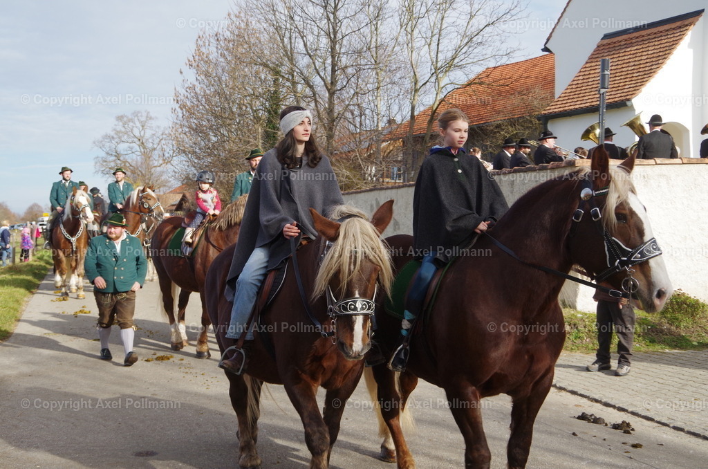 IMGP0857 | fotografiert von Axel PollmannLeonhardi Wallfahrt Benediktbeuern und Murnau, Fronleichnam, Fasching, Landschaft im Loisachtal und Benediktbeuern  - Realisiert mit Pictrs.com